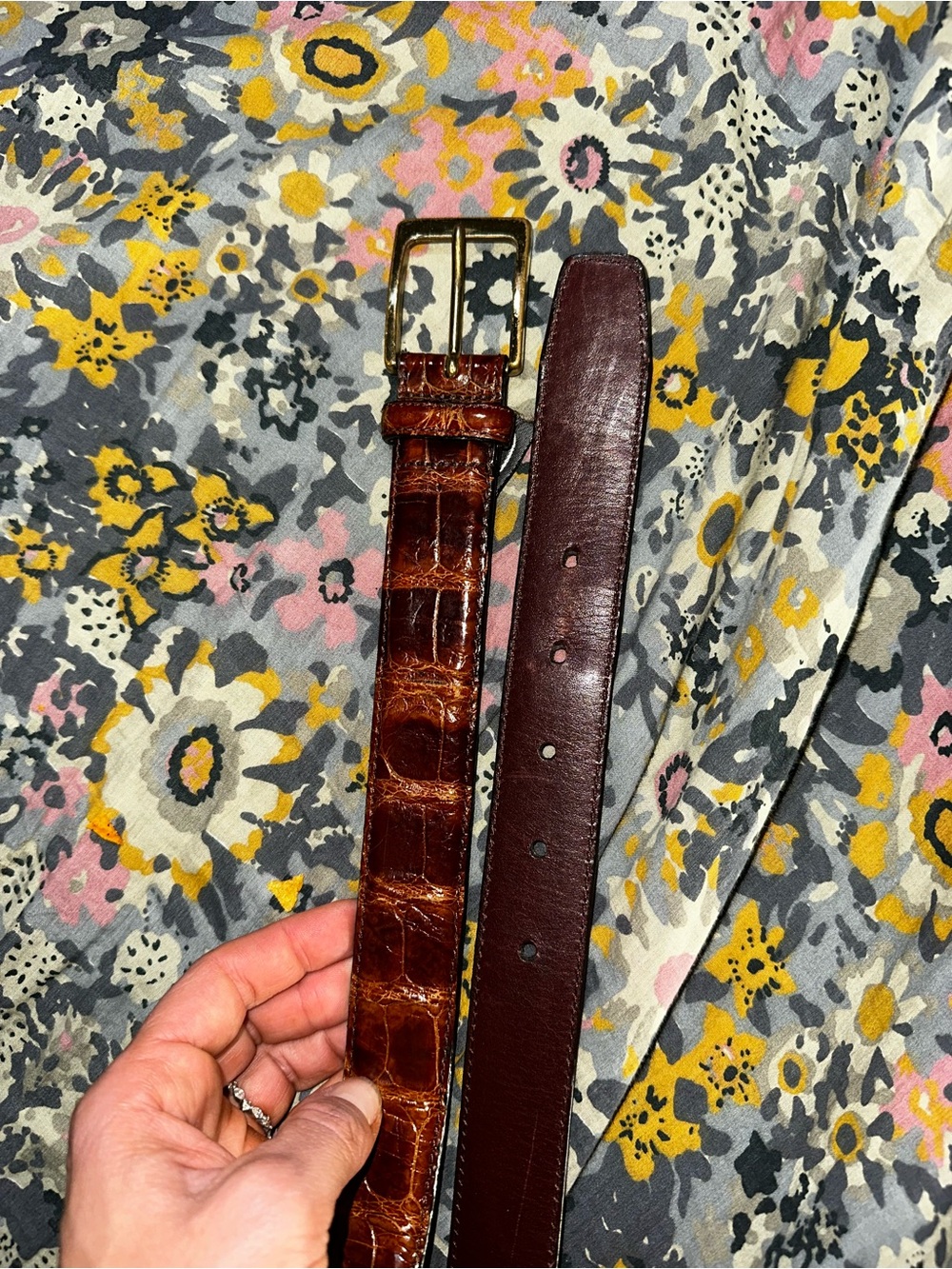 Brighton Brown Croc-Embossed Leather Belt with Gold Buckle